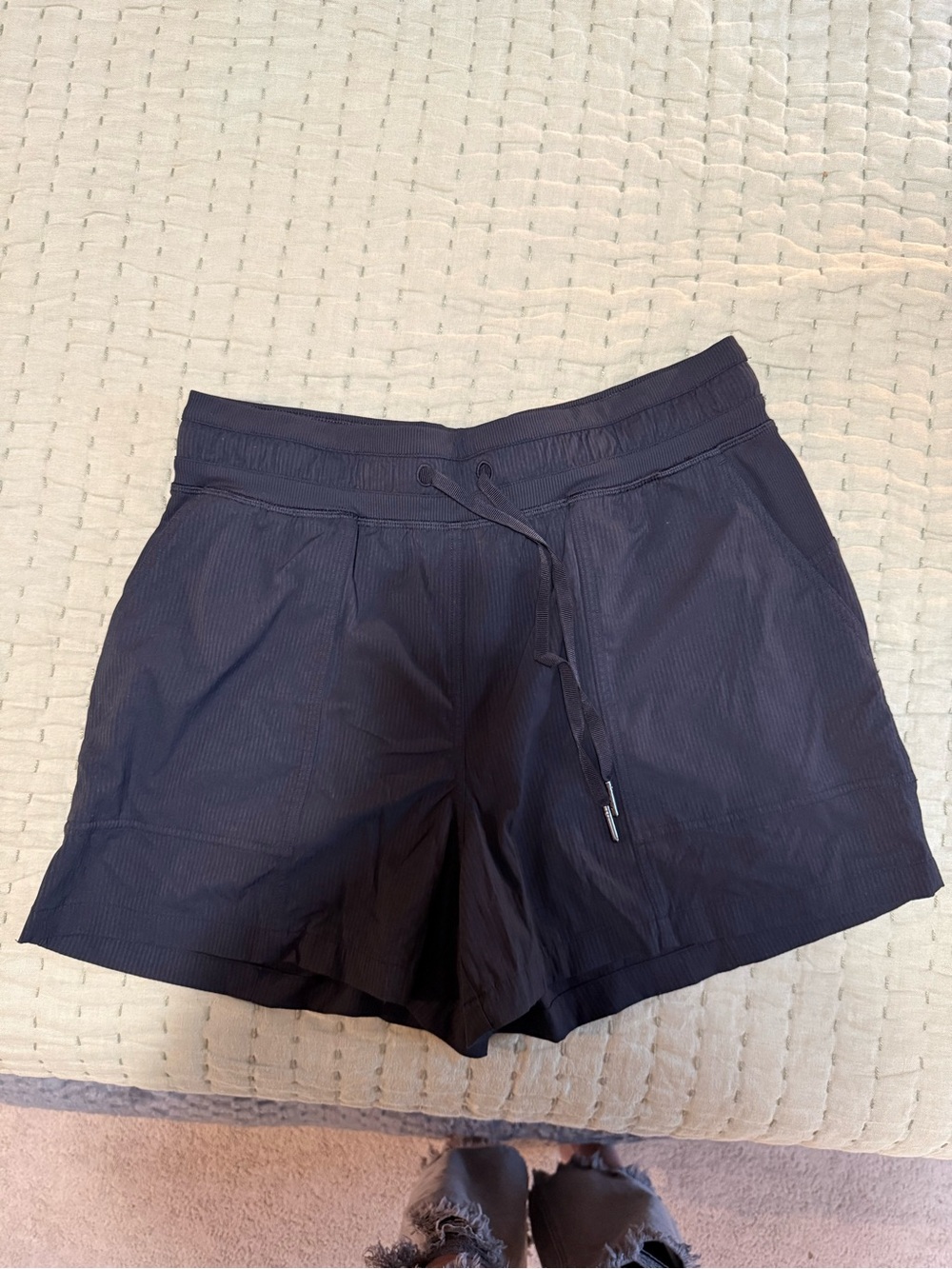 lululemon athletica Black Women's Athletic Drawstring Shorts